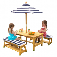 Стол с двумя скамейками и зонтом (сине-белые полосы)