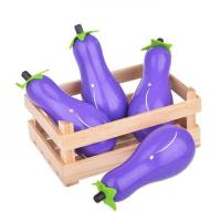 Ящик с баклажанами