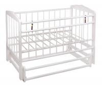 Детская кроватка на маятнике